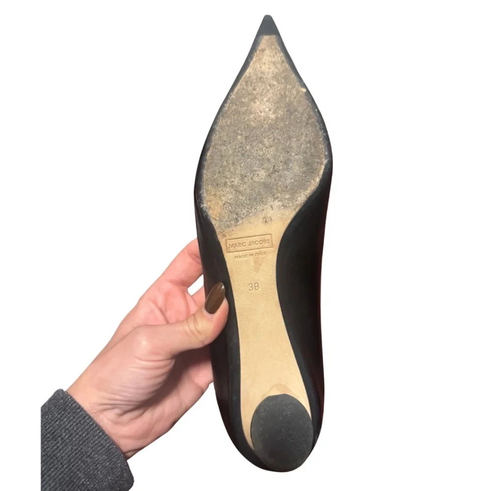 Marc Jacobs Pointed Toe Bow Pumps - Picture 5 of 5